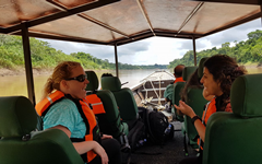 tambopata_boat_ecoamericaperu